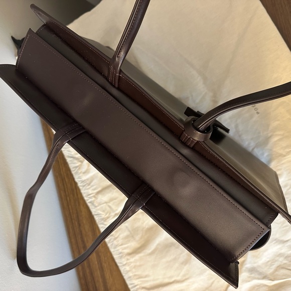 MEDIUM CAROLYN TOTE BAG IN BROWN - Picture 5 of 8